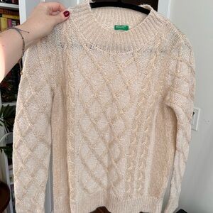 United Colors of Benetton Cream Cable-Knit Sweater with Golden Threads (S-M)